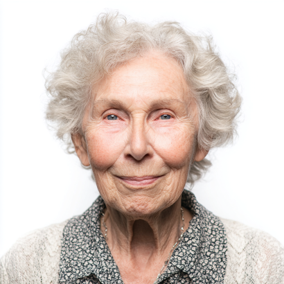dario1493_Photograph_of_an_elderly_European-American_woman_wi_b00246b3-f918-48a4-add1-3a90604ba0b6_0