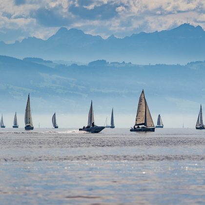sailboats-gefdf7b487_1280